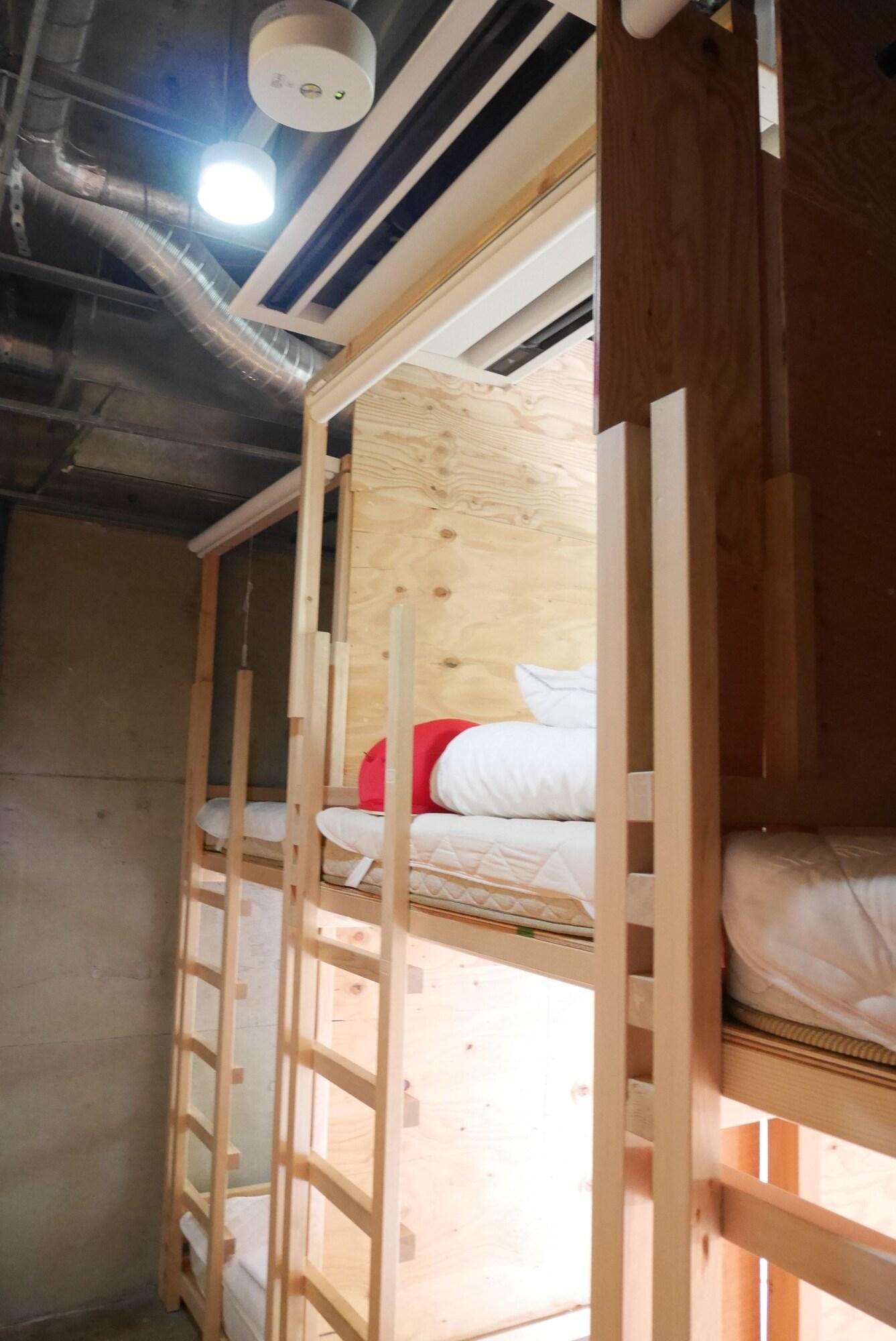 Artnshelter Hostel Токио Екстериор снимка