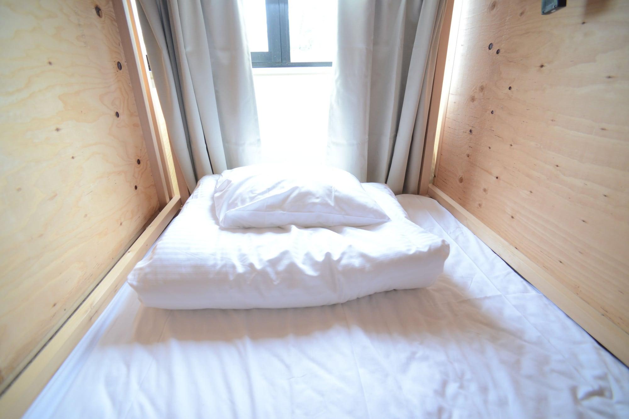 Artnshelter Hostel Токио Екстериор снимка