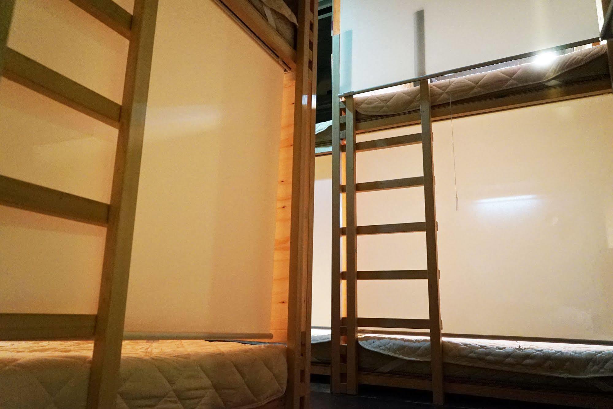 Artnshelter Hostel Токио Екстериор снимка
